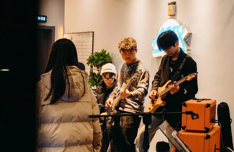 今日LPL赛果影响：BLG取胜大概率锁定S赛名额 仅需规避TES亚军选项