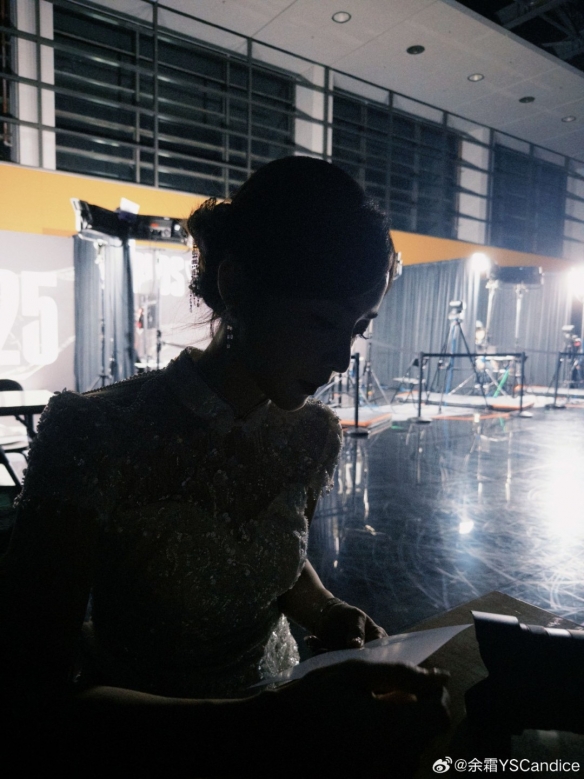 吾胃竞巅峰！2024英雄联盟解说主持杯主题曲——《解说家》